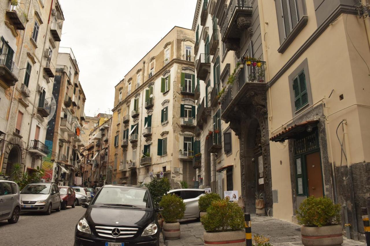 Apartamento La Cartolina Di Napoli Parking Free Small Car