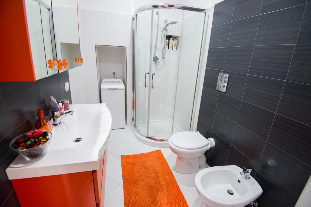 Apartamento La Cartolina Di Napoli Parking Free Small Car Nápoles